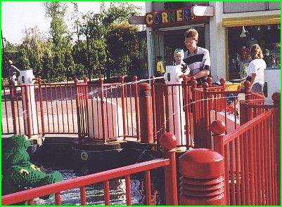 Daniel and Dad shoots water at the crocodile